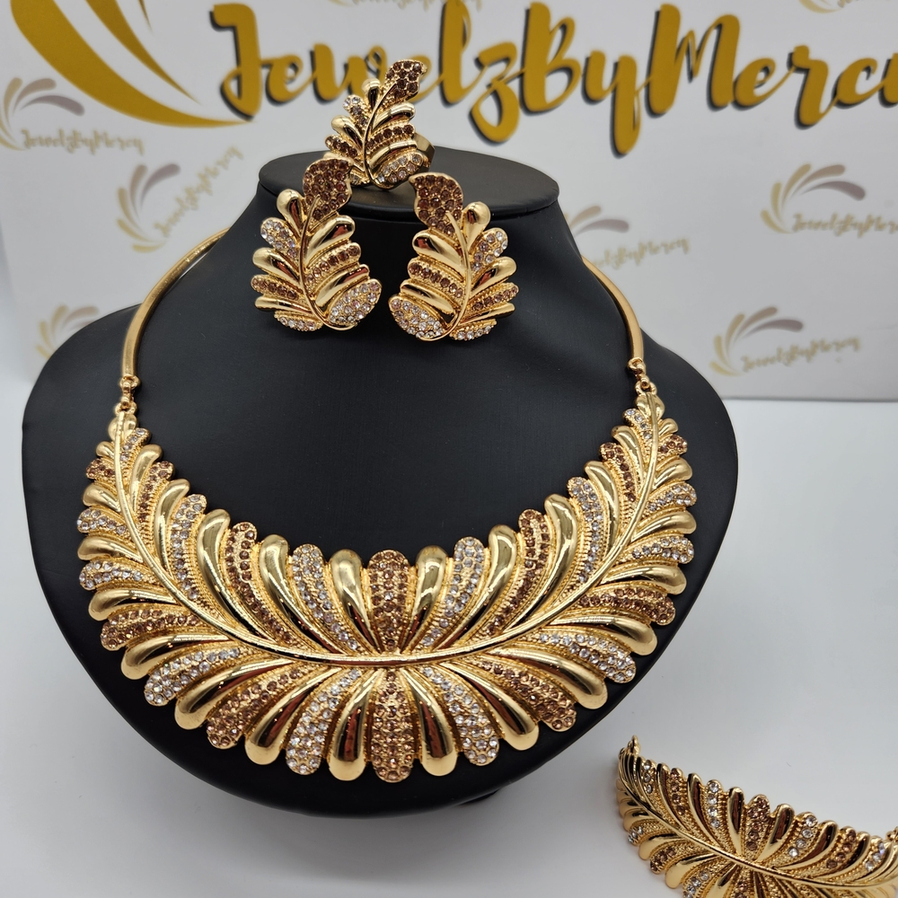 Gold Jewelry Set